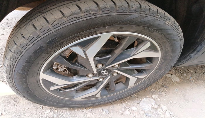 2022 Hyundai Creta E 1.5 DIESEL, Diesel, Manual, 58,180 km, tyre