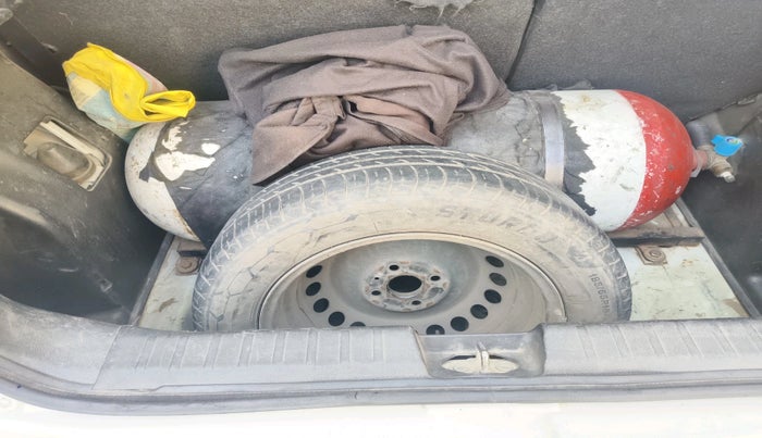 2021 Maruti Baleno DELTA PETROL 1.2, Petrol, Manual, 59,485 km, tyre