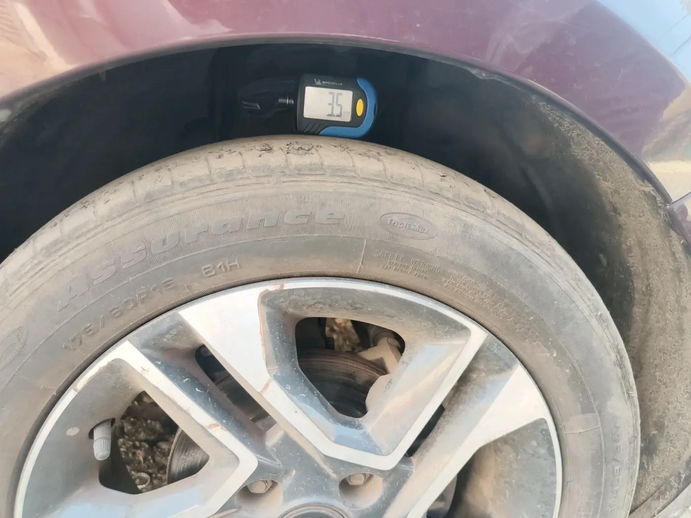 2021 Tata TIGOR XZA PLUS PETROL, Petrol, Automatic, 32,000 km, tyre