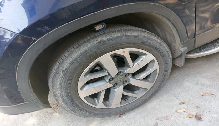 2021 Tata Safari XZ PLUS, Diesel, Manual, 1,10,044 km, tyre