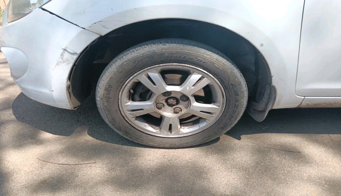 2010 Hyundai i20 ASTA 1.4 CRDI, Diesel, Manual, 2,49,796 km, tyre