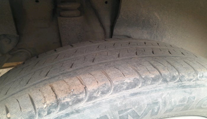 2020 KIA SELTOS HTK 1.5 PETROL, Petrol, Manual, 43,924 km, tyre