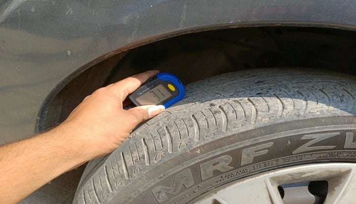 2011 Ford Figo EXI 1.2 PETROL, Petrol, Manual, 1,12,529 km, tyre