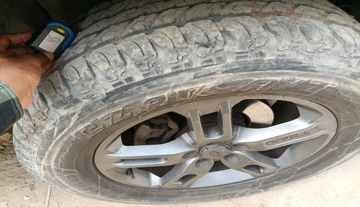 2021 Mahindra Thar LX HARD TOP 4WD MT, Diesel, Manual, 51,128 km, tyre