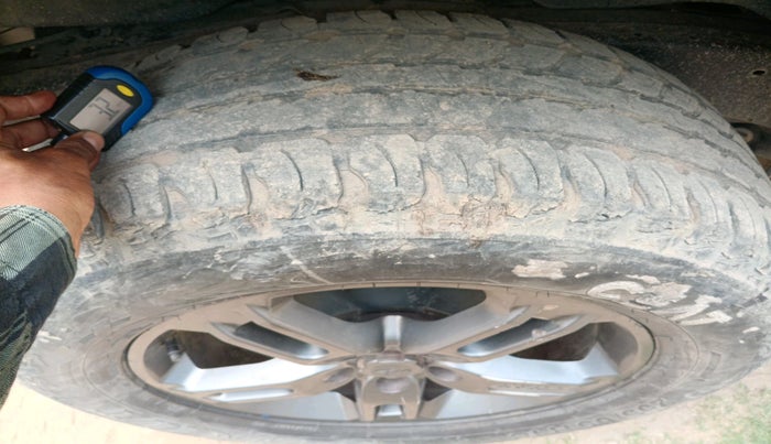 2021 Mahindra Thar LX HARD TOP 4WD MT, Diesel, Manual, 51,128 km, tyre