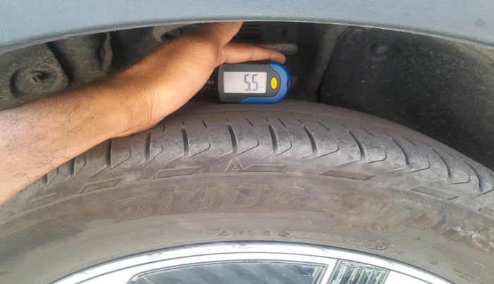 2022 MG ZS EV EXCLUSIVE, Electric, Automatic, 32,394 km, tyre