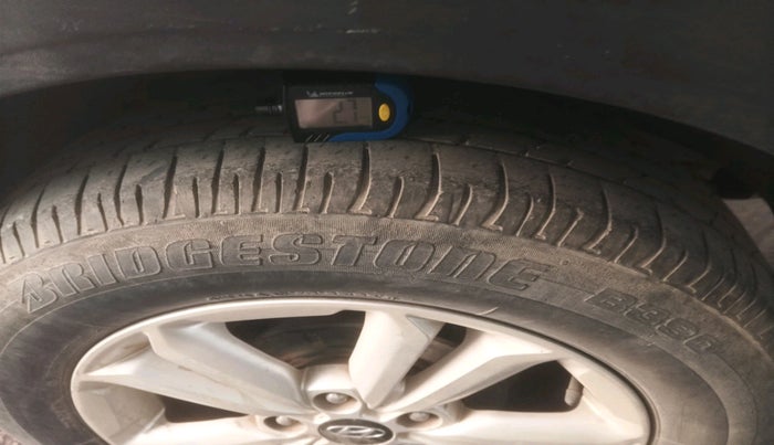 2015 Hyundai Creta SX PLUS 1.6 PETROL, Petrol, Manual, 1,34,781 km, tyre