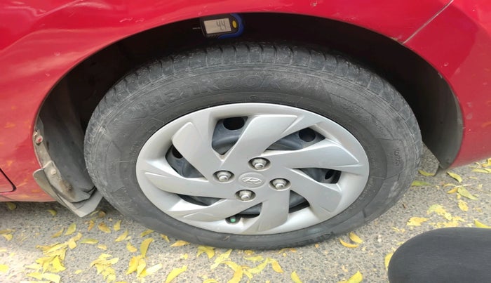 2019 Hyundai NEW SANTRO SPORTZ AMT, Petrol, Automatic, 23,669 km, tyre