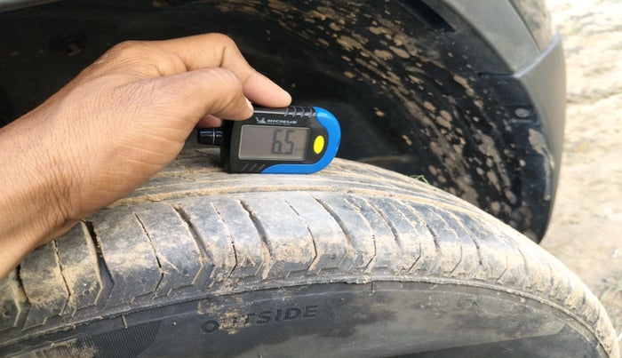 2024 Tata PUNCH PURE MT, Petrol, Manual, 5,206 km, tyre