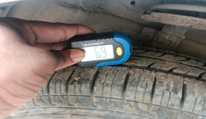 2017 Maruti Swift Dzire VXI, Petrol, Manual, 43,614 km, tyre