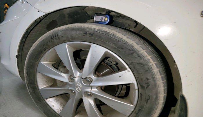 2012 Hyundai Verna FLUIDIC 1.6 VTVT SX, Petrol, Manual, 1,32,235 km, tyre