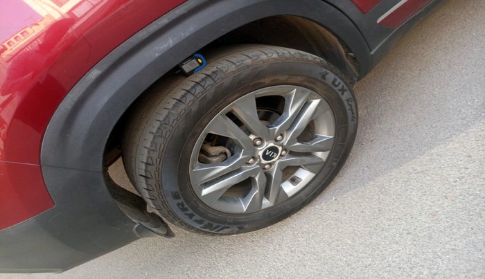 2020 KIA SELTOS HTX IVT 1.5 PETROL, Petrol, Automatic, 76,419 km, tyre