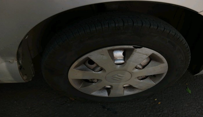 2015 Maruti Wagon R 1.0 LXI CNG, CNG, Manual, 95,455 km, tyre