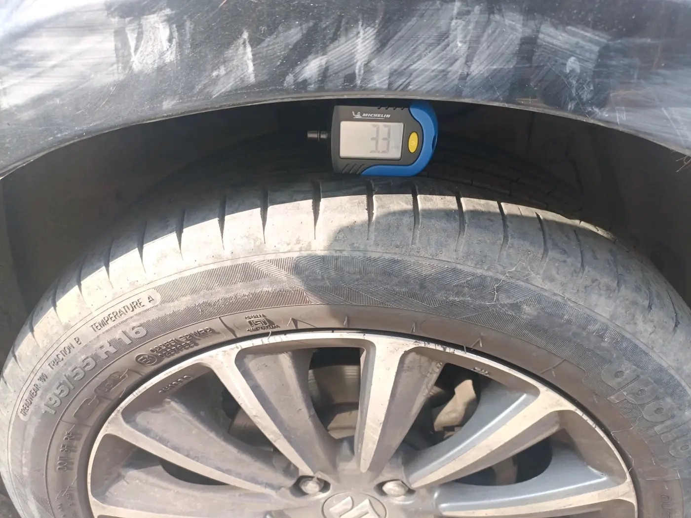 2019 Maruti Ciaz ALPHA 1.5 SHVS PETROL, Petrol, Manual, 37,788 km, tyre