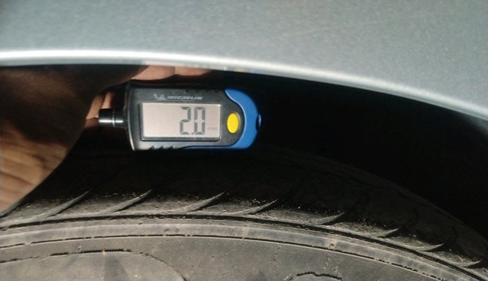 2011 Hyundai i10 MAGNA 1.2, Petrol, Manual, 20,630 km, tyre