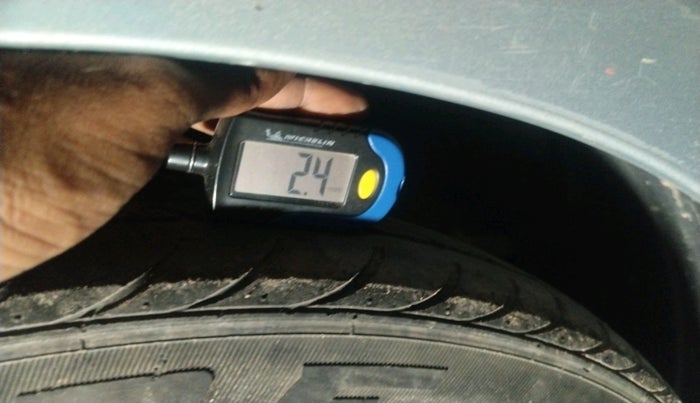 2011 Hyundai i10 MAGNA 1.2, Petrol, Manual, 20,630 km, tyre