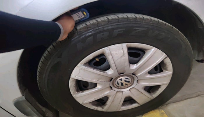 2011 Volkswagen Polo COMFORTLINE 1.2L PETROL, Petrol, Manual, 53,961 km, tyre