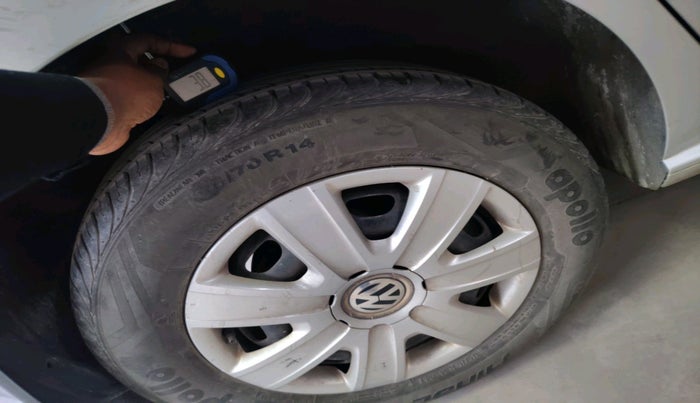 2011 Volkswagen Polo COMFORTLINE 1.2L PETROL, Petrol, Manual, 53,961 km, tyre