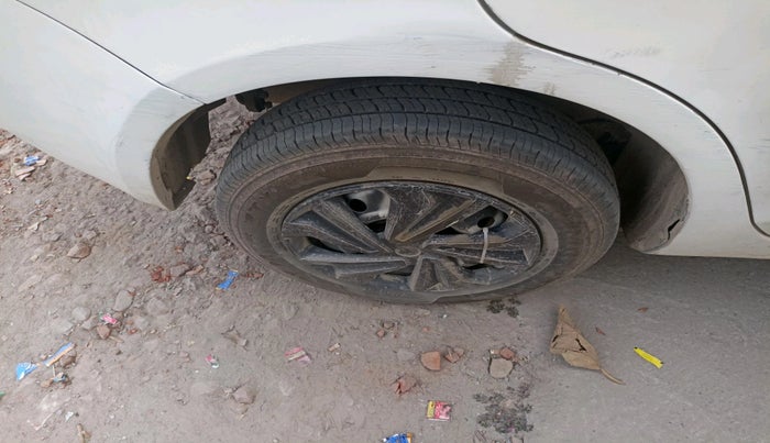 2014 Maruti Swift Dzire LDI, Diesel, Manual, 1,27,127 km, tyre