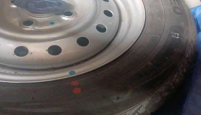 2021 Maruti New Wagon-R LXI 1.0, CNG, Manual, 38,190 km, tyre