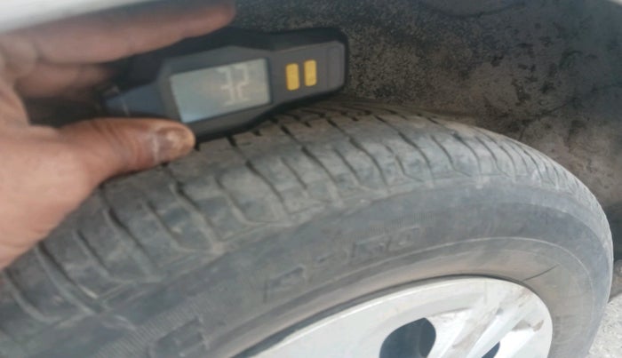 2021 Maruti New Wagon-R LXI 1.0, CNG, Manual, 38,190 km, tyre