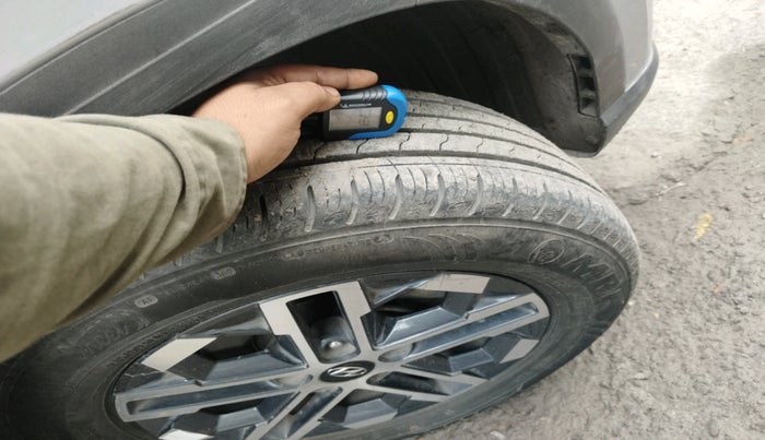 2022 Hyundai VENUE SX (O) 1.0 TURBO DCT, Petrol, Automatic, 26,917 km, tyre