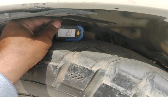 2017 Mahindra Scorpio S7, Diesel, Manual, 1,27,501 km, tyre