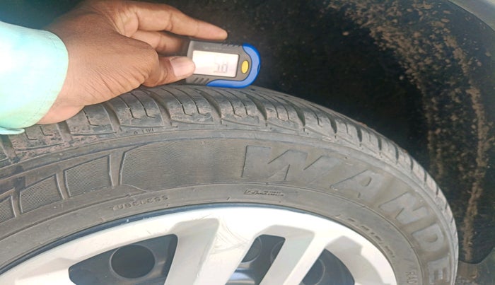 2018 Maruti Vitara Brezza VDI (O), Diesel, Manual, 88,340 km, tyre