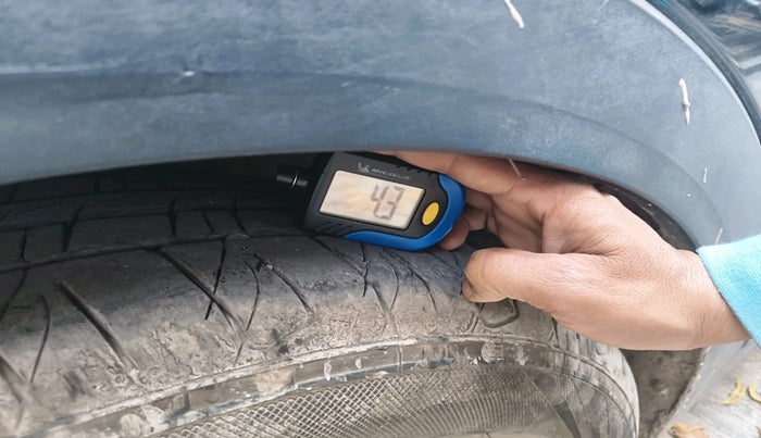 2017 Hyundai Creta SX PLUS AT 1.6 PETROL, Petrol, Automatic, 1,16,042 km, tyre