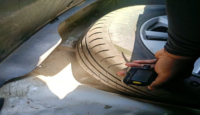 2014 Maruti Swift Dzire ZDI, Diesel, Manual, 70,006 km, tyre