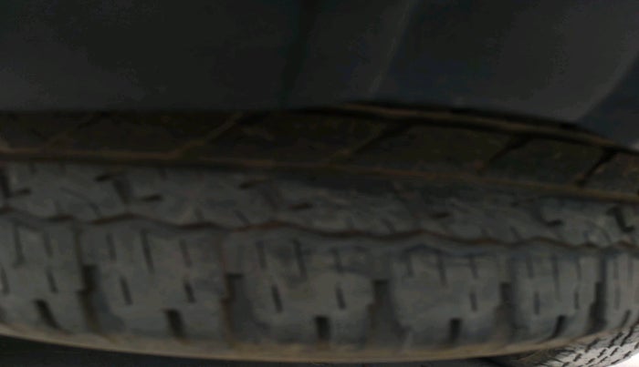 2016 Mitsubishi Pajero Sport 2.5 AT 4X2, Diesel, Automatic, 2,30,236 km, tyre