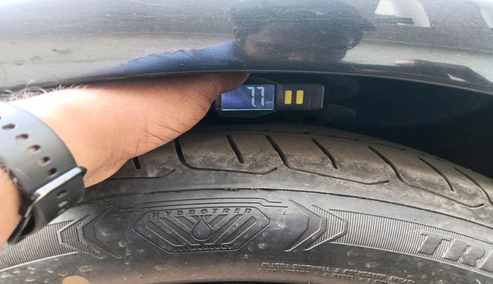 2015 BMW 3 Series 320D GT LUXURY LINE, Diesel, Automatic, 90,265 km, tyre