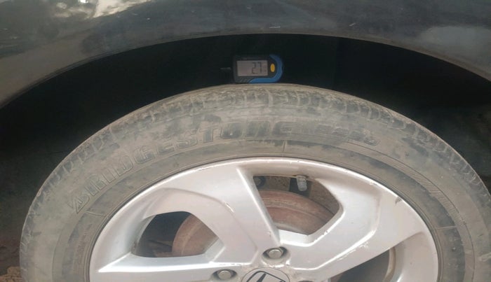 2014 Honda City 1.5L I-DTEC V, Diesel, Manual, 1,36,230 km, tyre