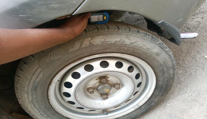 2015 Chevrolet Sail 1.3 LS ABS, Diesel, Manual, 1,99,253 km, tyre