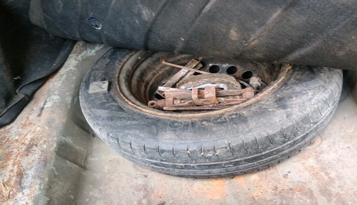 2015 Chevrolet Sail 1.3 LS ABS, Diesel, Manual, 1,99,253 km, tyre