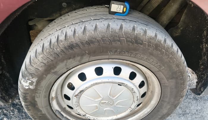 2019 Mahindra MARAZZO M2 8 STR, Diesel, Manual, 1,00,294 km, tyre