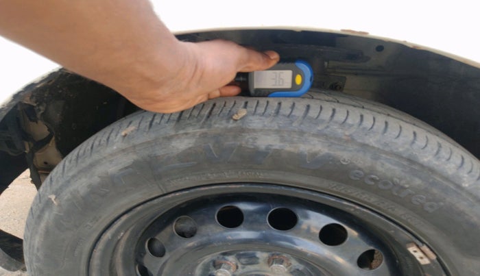 2012 Maruti Ertiga VDI, Diesel, Manual, 1,26,489 km, tyre