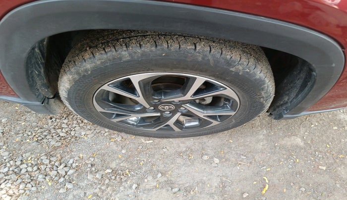 2024 Toyota URBAN CRUISER HYRYDER G HYBRID, Hybrid, Automatic, 25,614 km, tyre