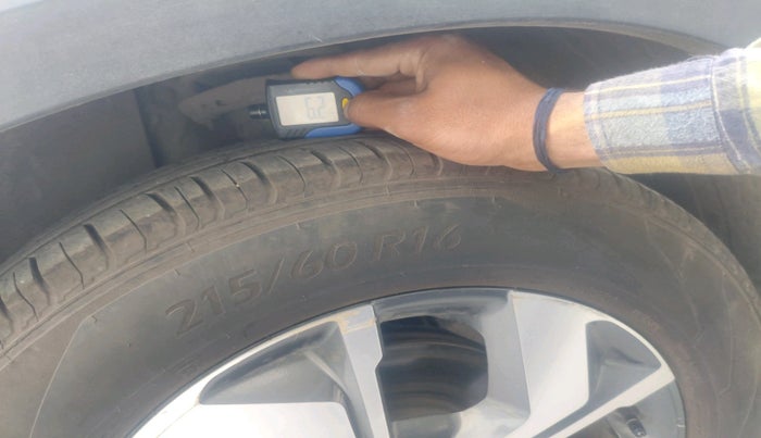 2022 KIA SONET HTX 1.5, Diesel, Manual, 68,372 km, tyre