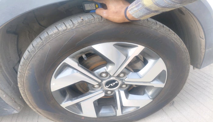 2022 KIA SONET HTX 1.5, Diesel, Manual, 68,372 km, tyre