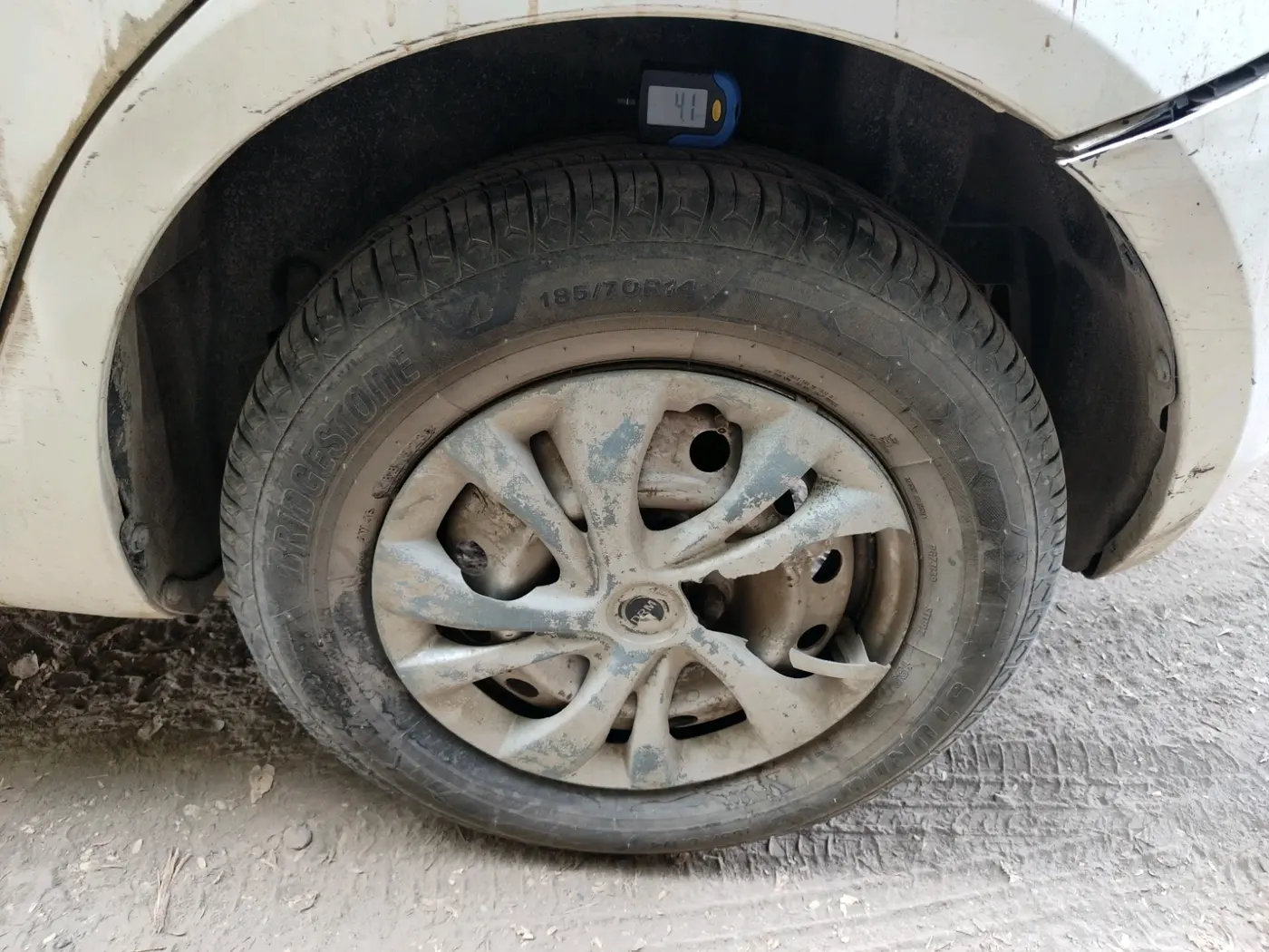 2012 Maruti Swift LDI, Diesel, Manual, 1,18,507 km, tyre
