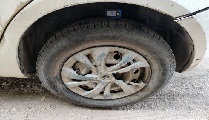 2012 Maruti Swift LDI, Diesel, Manual, 1,18,507 km, tyre