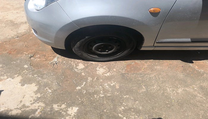 2012 Maruti A Star VXI (ABS) AT, Petrol, Automatic, 55,880 km, tyre