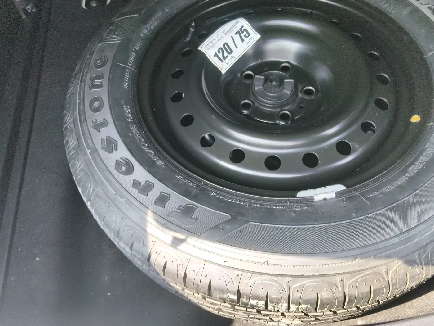 2019 Jeep Compass LIMITED PLUS PETROL AT, Petrol, Automatic, 80,752 km, tyre