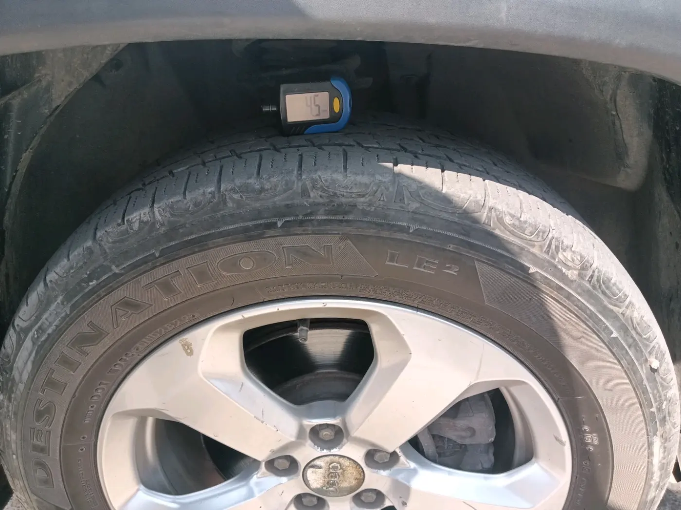 2017 Jeep Compass LIMITED 1.4 PETROL AT, Petrol, Automatic, 80,400 km, tyre
