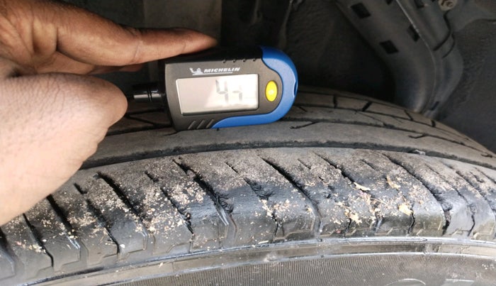 2022 Renault Kiger RXZ MT, Petrol, Manual, 38,669 km, tyre