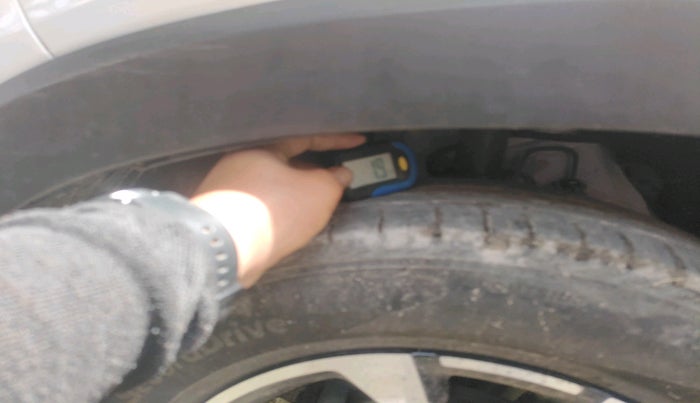 2023 CITROEN C3 SHINE 1.2, Petrol, Manual, 30,626 km, tyre