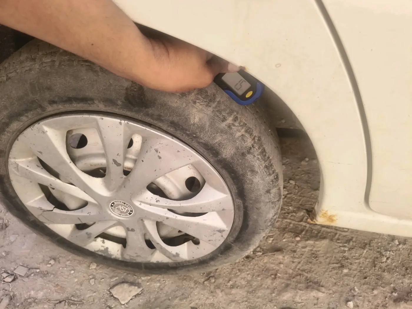 2014 Tata Indica EV2 LX, Diesel, Manual, 46,249 km, tyre