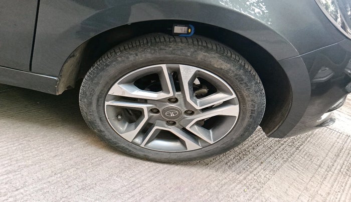 2022 Tata TIGOR XZA PLUS PETROL, Petrol, Automatic, 43,093 km, tyre