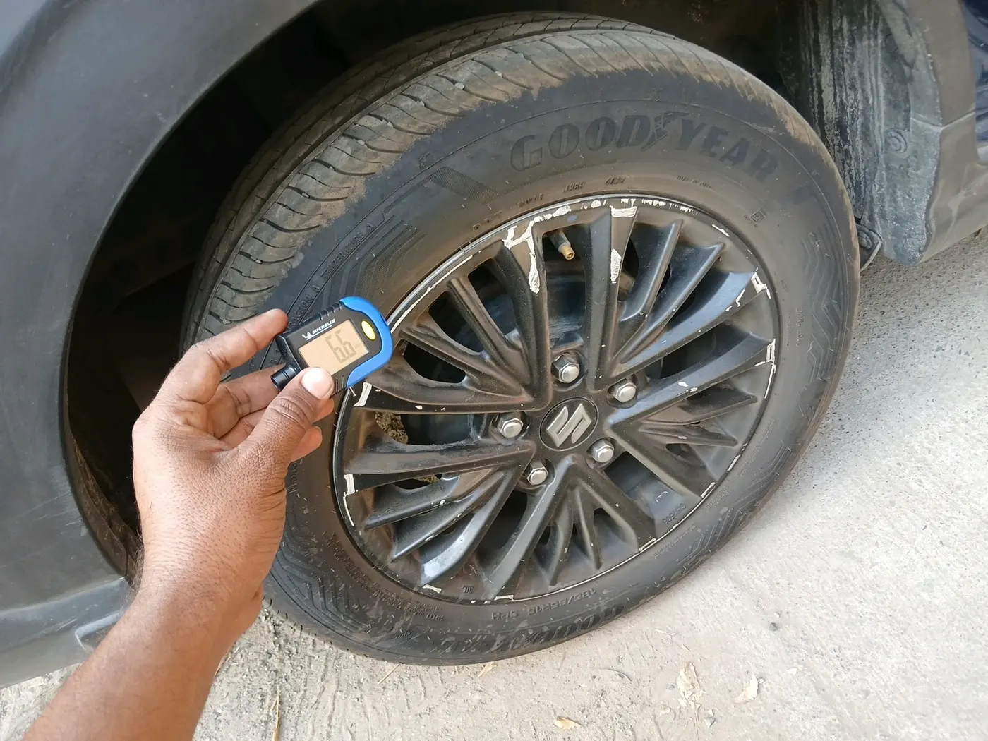 2019 Maruti XL6 ALPHA AT, Petrol, Automatic, 76,360 km, tyre
